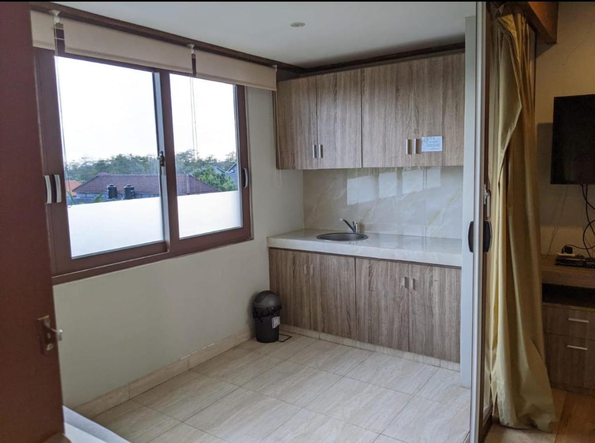 Puri Sabina Bed & Breakfast Jimbaran  Ngoại thất bức ảnh