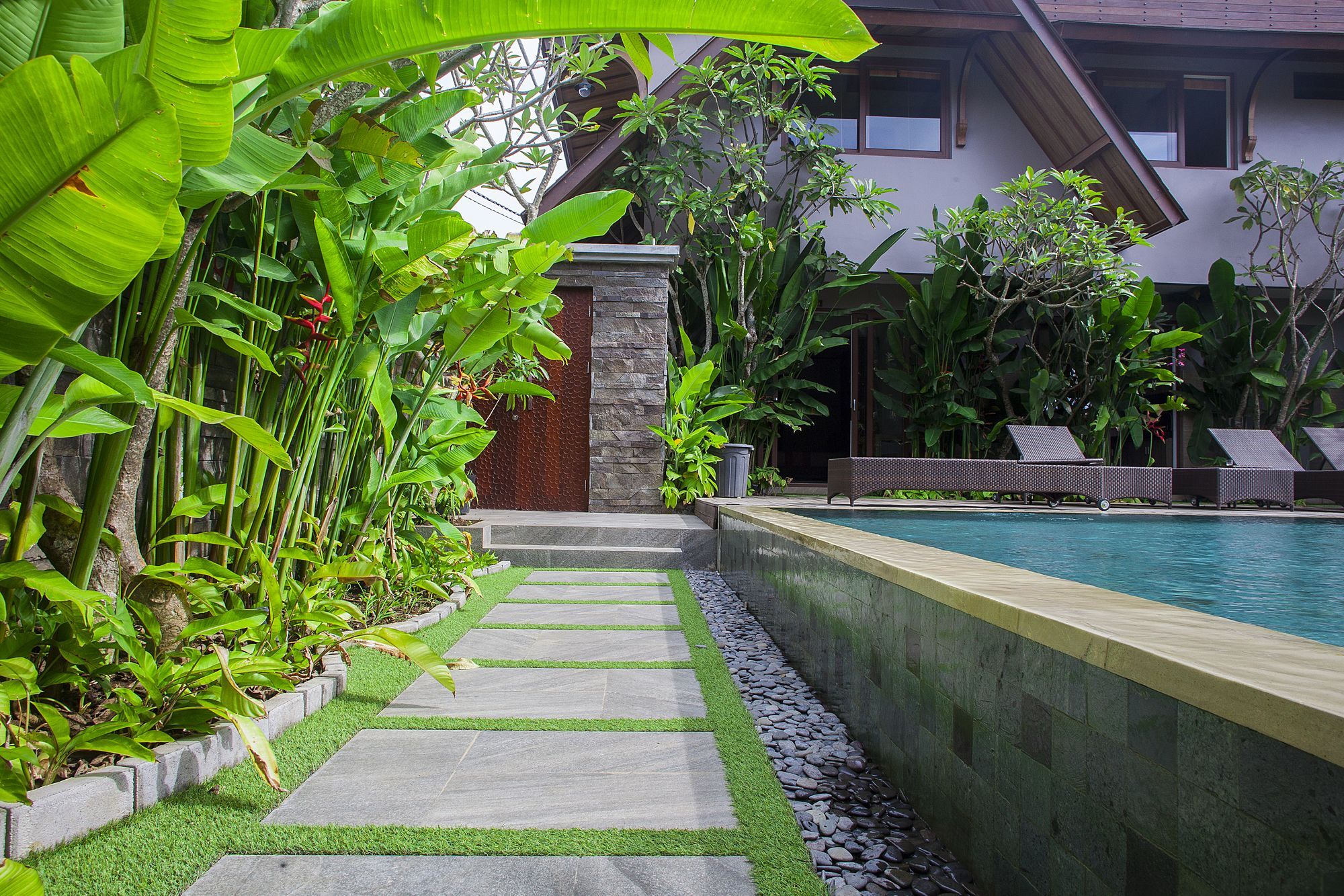 Puri Sabina Bed & Breakfast Jimbaran  Ngoại thất bức ảnh